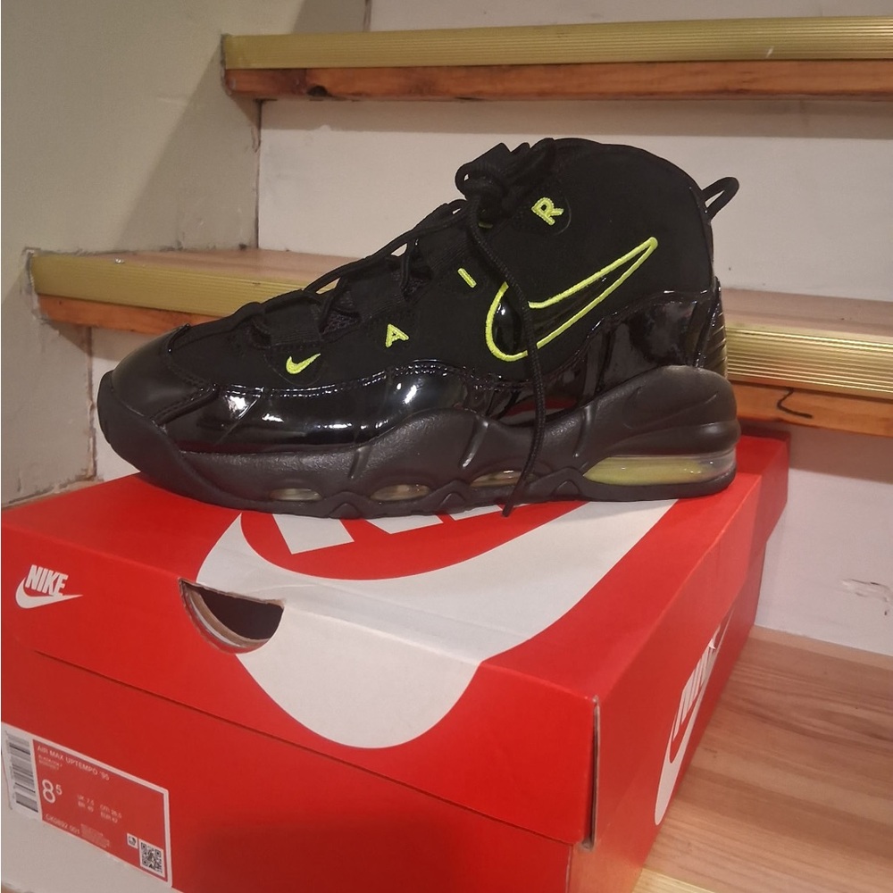 MEN'S NIKE AIR MAX UPTEMPO '95 BASKETBALL SHOES